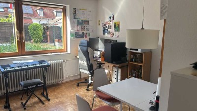 Geschmackvolle, modernisierte 1-Zimmer-Souterrain-Wohnung mit gehobener Innenausstattung in Mainz