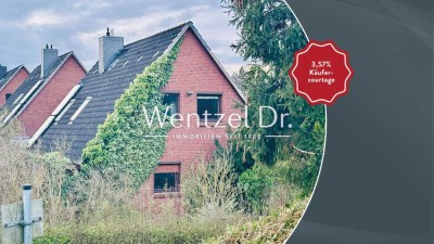 Einfamilienhaus im Dornröschenschlaf mit Nutzkeller, Garage und Carport