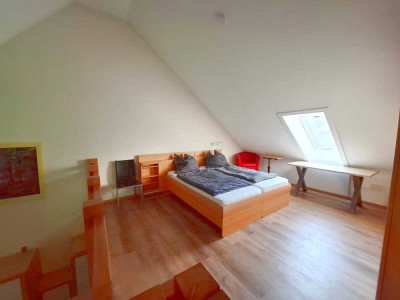 Ferienvermietung erlaubt. Schöne 3-Zimmer Maisonette-Wohnung inkl. Galerie