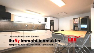 Willkommen in Ihrem neuen Zuhause! Kernsanierte, moderne und energieeffiziente Wohnung!
