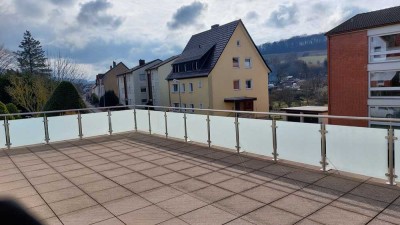 Erstbezug nach Sanierung der 3,5-Zimmer-EG-Wohnung mit sehr großem Süd-Balkon in Alfeld (Leine)