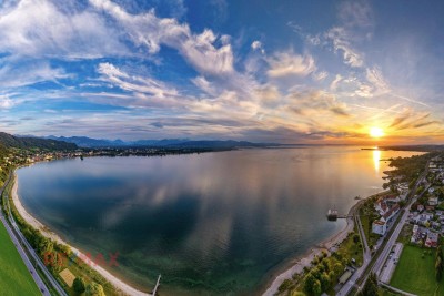 Der See als Nachbar - mit Sonnenuntergang zum Feierabend