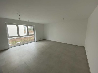 Lichtdurchflutete ebenerdige 2,5-Zimmer-Neubauwohnung in bevorzugter Lage von Flein