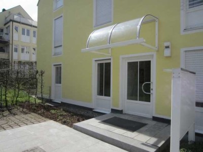 Tolle 1,5 Zimmerwohnung mit Terrasse und eigenem Garten