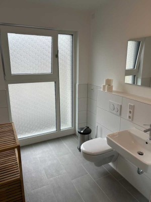 Geschmackvolle 1-Raum-Wohnung mit gehobener Innenausstattung in Nürnberg (Einbaukuche)
