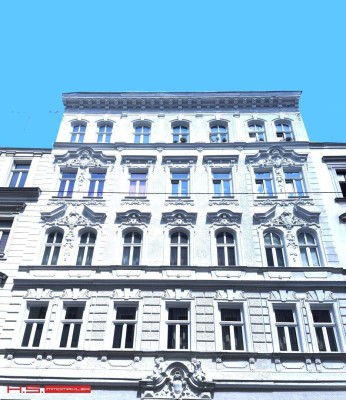 FAST 4. Bez. - ERSTKLASSIGE ALTBAUWOHNUNG - RENOVIERTES STILHAUS - 3.OG - RUHELAGE 4 Zimmer - 2 Bäder - TOPZUSTAND
