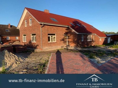 Ostfriesische Idylle trifft modernen Wohnkomfort – Sanierte Doppelhaushälfte in Rechtsupweg