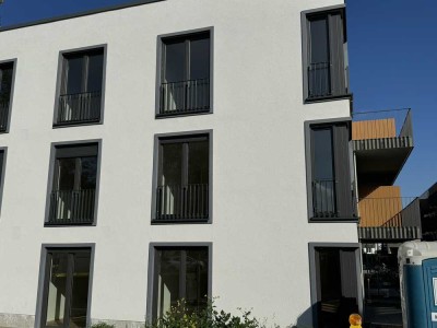 Erstbezug mit Balkon:  3-Zimmer-Wohnung, mit TG-Stellplatz in Hürth Efferen