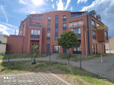 Gemütliche 2-Raum Dachgeschosswohnung mit Einbauküche