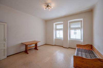 ++NEU++ Für Bastler: Sanierungsbedürftige 1-Zimmer-Wohnung, viel Potenzial!