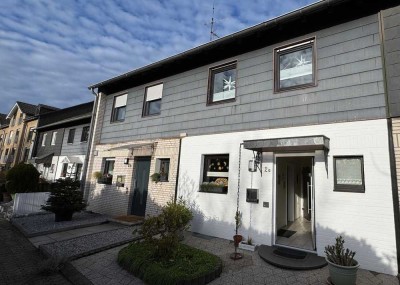 Gepflegtes Reihenhaus in guter und zentraler Wohnlage - für Kapitalanleger