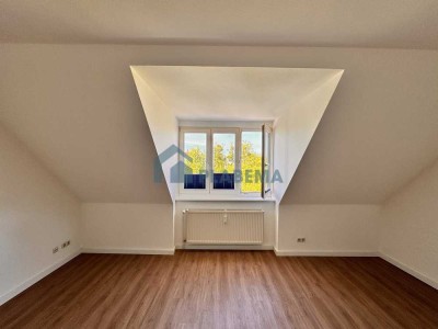Moderne 2 Zimmer - Wohnung, neue Einbauküche incl. Geschirrspüler möglich