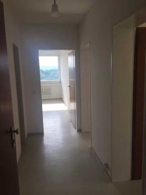 Geräumige 2 Zimmer Wohnung im EG