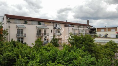 Leben, wo Regensburg pulsiert – Balkonwohnung zwischen Uni & Altstadt