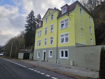 Mehrfamilienhaus im Grünen