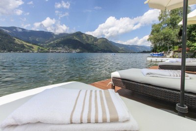 Seeliegenschaft mit spektakulärem Seeblick in Zell am See!