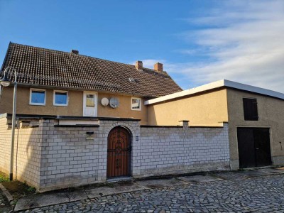 Geräumiges Einfamilienhaus in Dedeleben