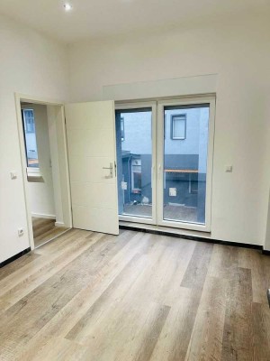Erstbezug nach Sanierung: 4-Zimmer-Maisonette-Wohnung nahe Ravensberger Park und Klinikum Mitte