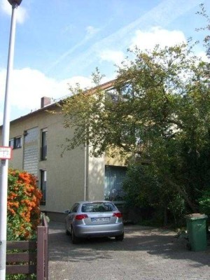 In 4 Fam. Haus, schöne 2 ZKB. EBK. Balkon Mainz-Mombach