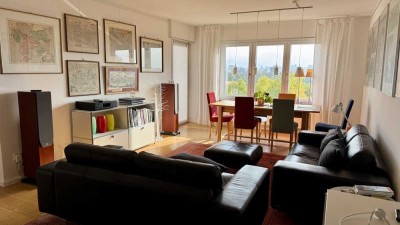 Helle freundliche 3 Zimmerwohnung mit Loggia und Fernblick in Heidelberg Süd