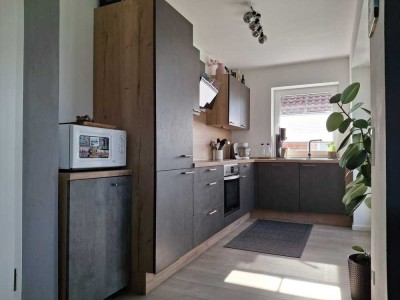 Schöne 3-Zimmer-Wohnung mit Loggia in ruhiger Wohnlage