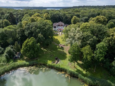 Ein Meisterwerk des englischen Jugendstils: Das einzigartige Herrenhaus mit privatem Seezugang