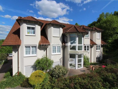 FREIRAUM4  +++ Gemütliche Souterrain-Wohnung mit Terrasse und Carport