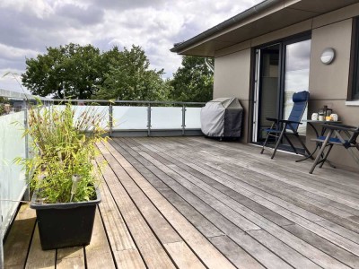 Exklusive 3-Zimmer-Penthouse-Wohnung mit großer Dachterrasse