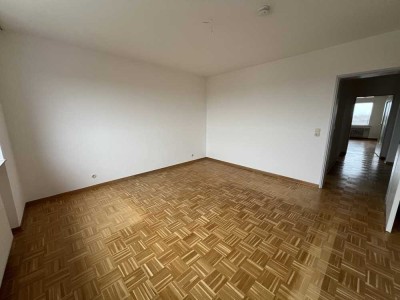 Elegante 3-Zimmer-Wohnung im 5. OG mit Balkon in Meerbusch