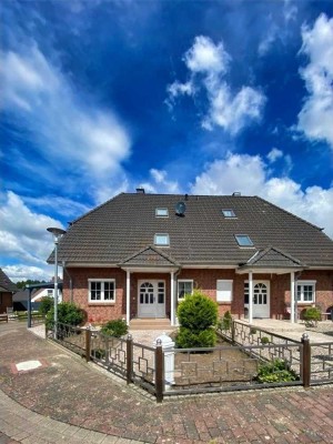 Attraktive Doppelhaushälfte mit viel Platz und großer Terrasse