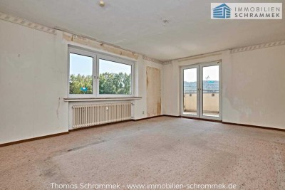 DIE CHANCE FÜR KAPITALANLEGER ODER SELBSTNUTZER: SONNIGE WOHNUNG MIT BALKON UND TRAUMHAFTEM AUSBLICK