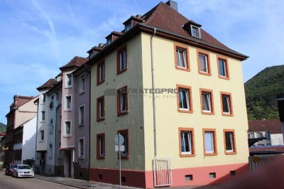 Gemütliche 2 Zimmer DG Wohnung in 4 Fam. Haus zu vermieten