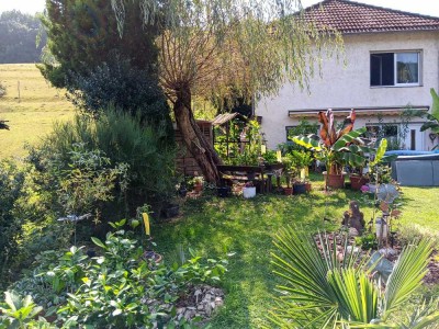 Familienplatz im Grünen!