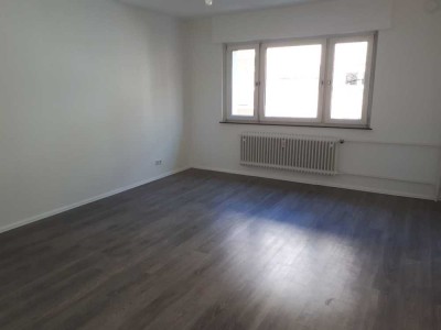 Helle, geräumige 2-Zimmer-Wohnung zur Miete in Mannheim