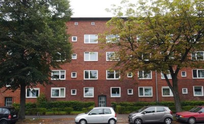 Sanierte 3-Zimmer-Wohnung mit Loggia
