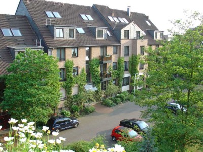 Helle und ruhige 2-Zimmer-Wohnung mit Süd-Terrasse inkl. saniertes Badezimmer