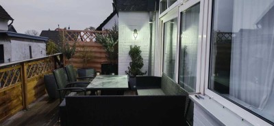 Gepflegte 2-Zimmer Erdgeschosswohnung mit Terrasse in Odenthal