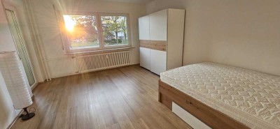 Nähe BG Unfallklinik LU - schönes helles WG-Zimmer teilmöbliert