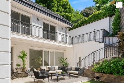 Designvilla mit Eleganz, Licht und Weitblick - höchster Wohnkomfort in nobler Lage