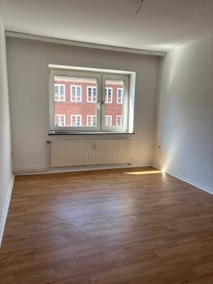Attraktive 2,5 Zimmer - Wohnung