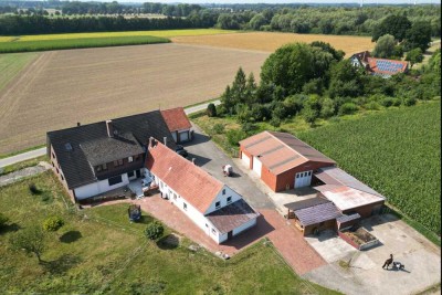 Charmanter Resthof mit Weitblick – Wohnen, Arbeiten & Leben im Grünen!