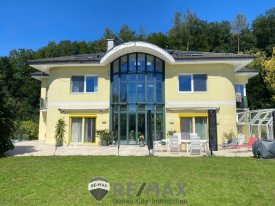 "Exklusive Residenz mit Wald!"
