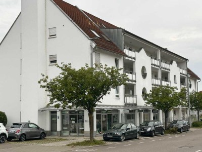 Exklusive 3-Zimmer-Maisonette-Wohnung im Zentrum Uhingen mit Balkon, EBK, Aufzug, Garage