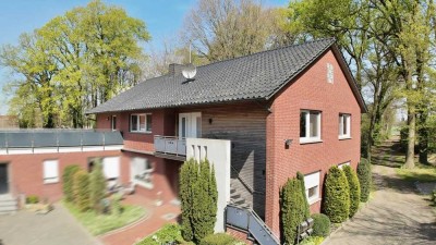 Großzügige ländliche Wohnung mit hochwertiger Ausstattung und traumhaften Außenbereichen!