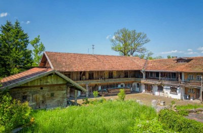 HISTORISCHES BAUERNHAUS zur Renovierung