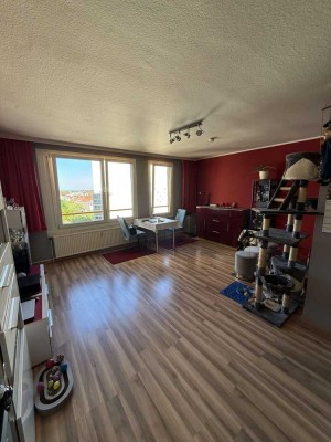 Gepflegte, vermietete 2 Zimmer Whg.