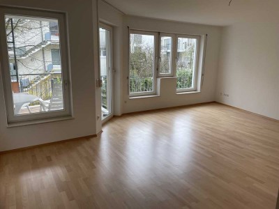 Helle 2-Zimmer-Wohnung mit Balkon in Wiesbaden-Kohlheck (Dotzheim)