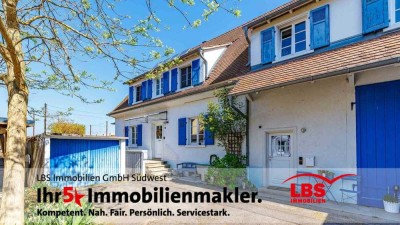 Großzügiges Zweifamilienhaus in Bad Bellingen!