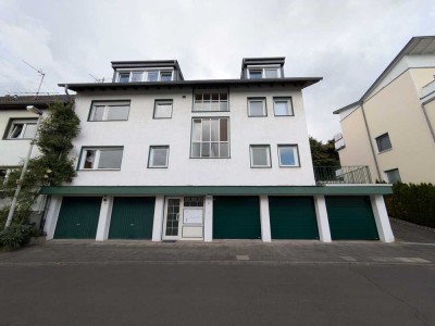Stilvolle 3-Zimmer-Wohnung mit Balkon, Einbauküche und Garagen in Bonn