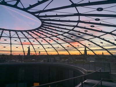 Exklusive Wohnung auf dem Fichtebunker mit spektakulärem Weitblick und großer Terrasse/Garten